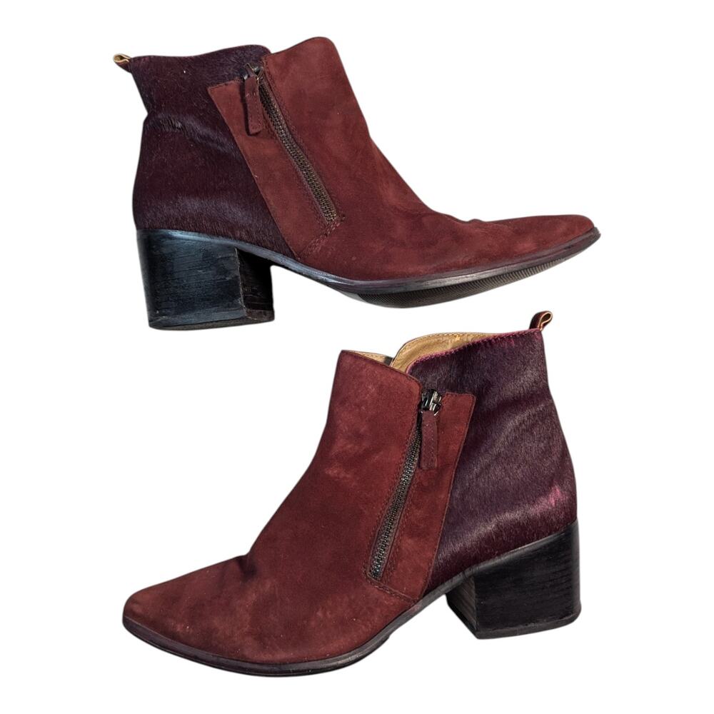 Tahari Rockstar Oxblood Red Suede Calf Hair Pointed Toe Outer Zip Ankle Boots 9